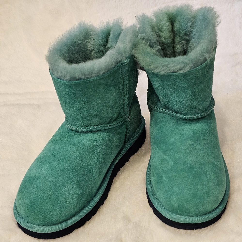 UGG Girls Emerald Hreen Ankle Booties 10Y